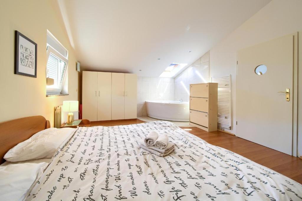 Luxury Apartments Vanessa, ニヴィーチェ エクステリア 写真