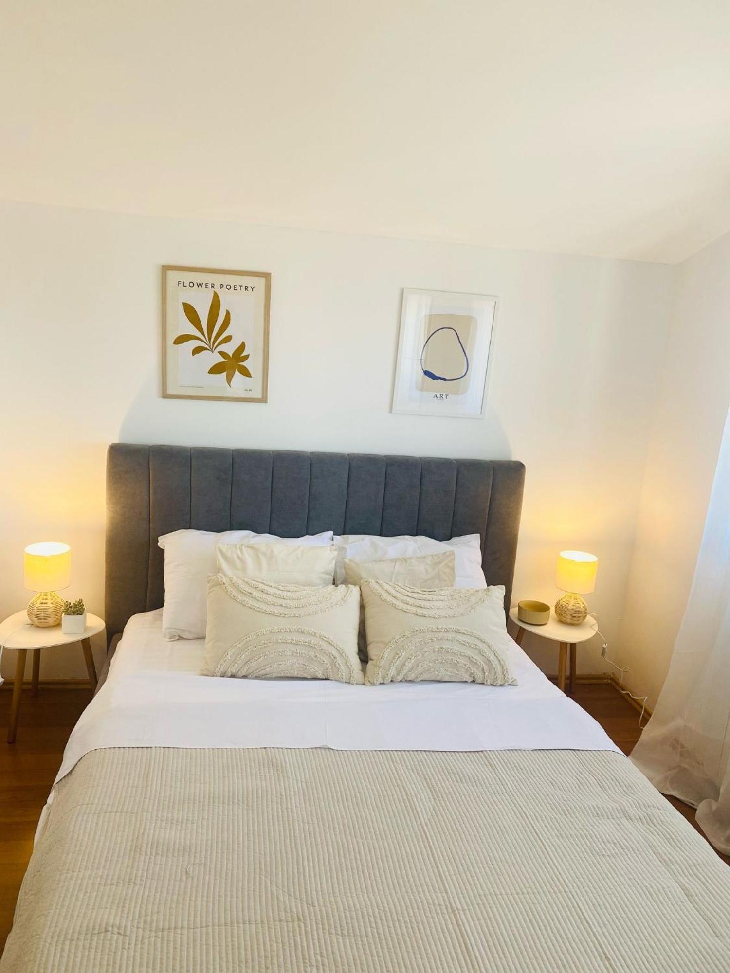Luxury Apartments Vanessa, ニヴィーチェ エクステリア 写真